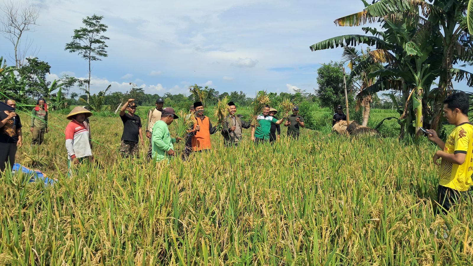 Kedaulatan Pangan dari Akar Rumput: Langkah Nyata PAC GP Ansor Talun