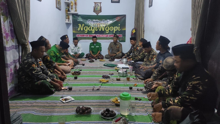 Bahas Strategi Pengamanan hingga Akar Sejarah, Ngaji Ngopi Banser Sumbersuko Berlangsung Kritis